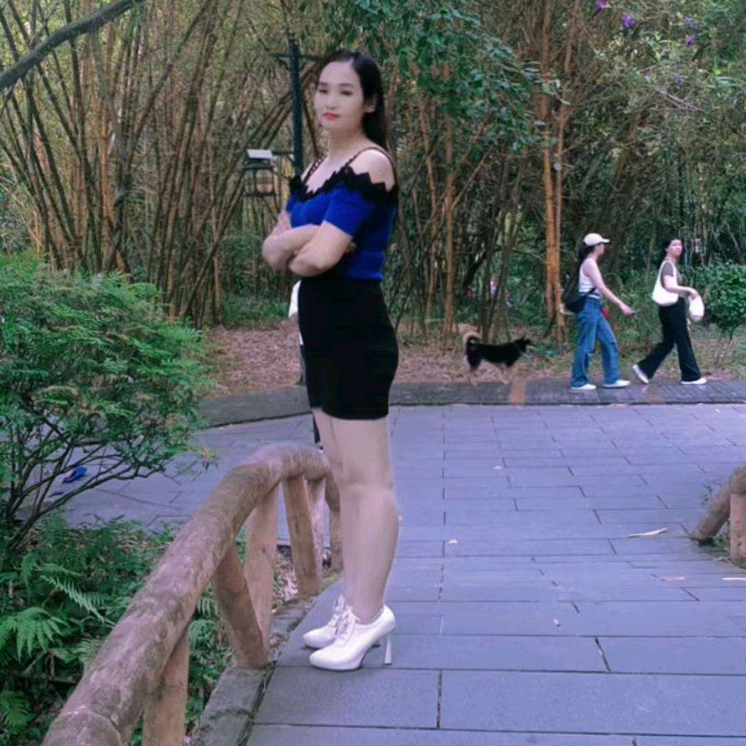 跟姐走。有低保！