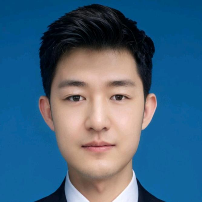 王 先 森