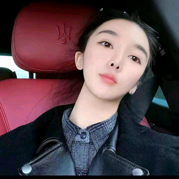 美女帅哥妹