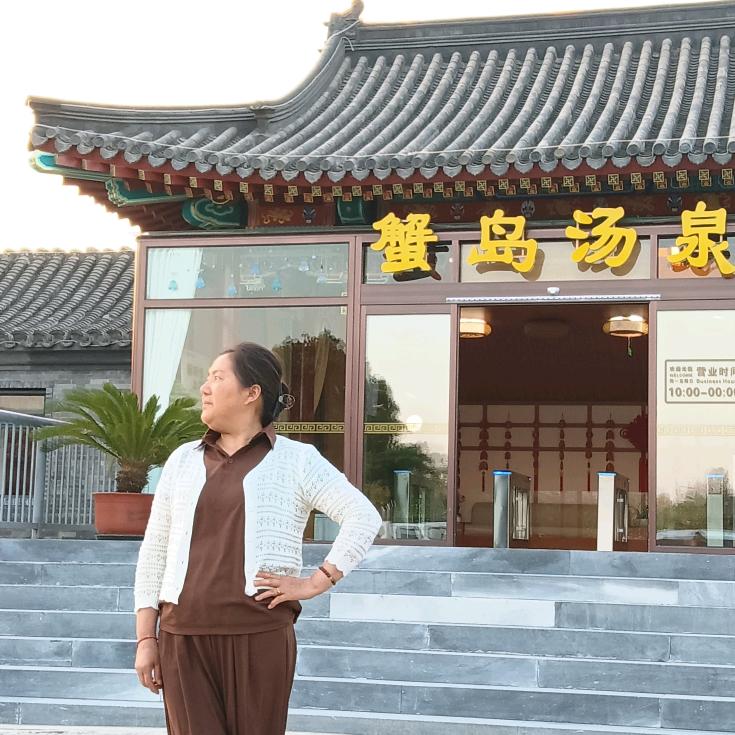 户外英子，99朵玫瑰