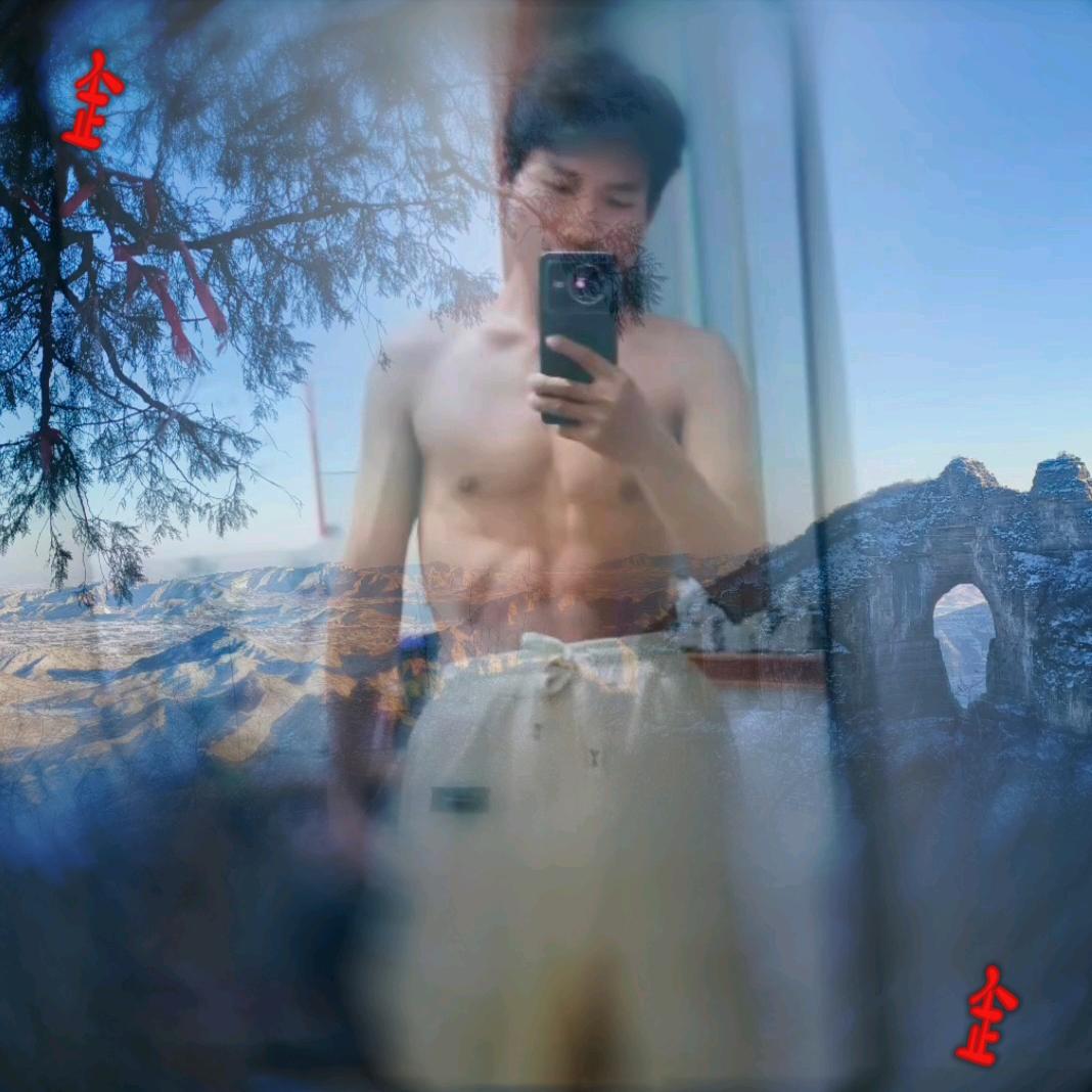蚕姑坨歪歪