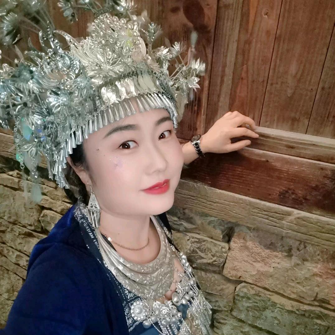 刘梅