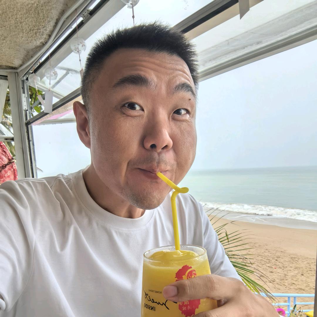 小老板大辉（玖仟加）