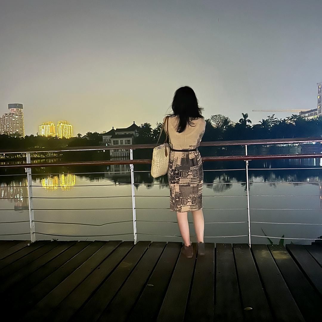 《梅姐》一影一面