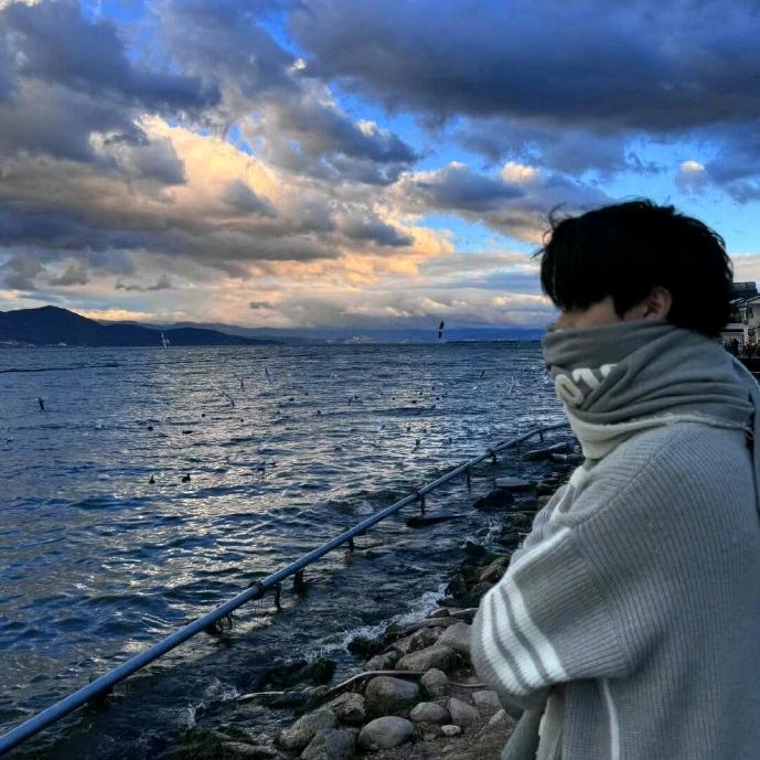 沉默不语