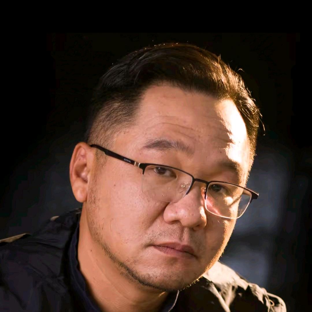 漠叔(授权整活)