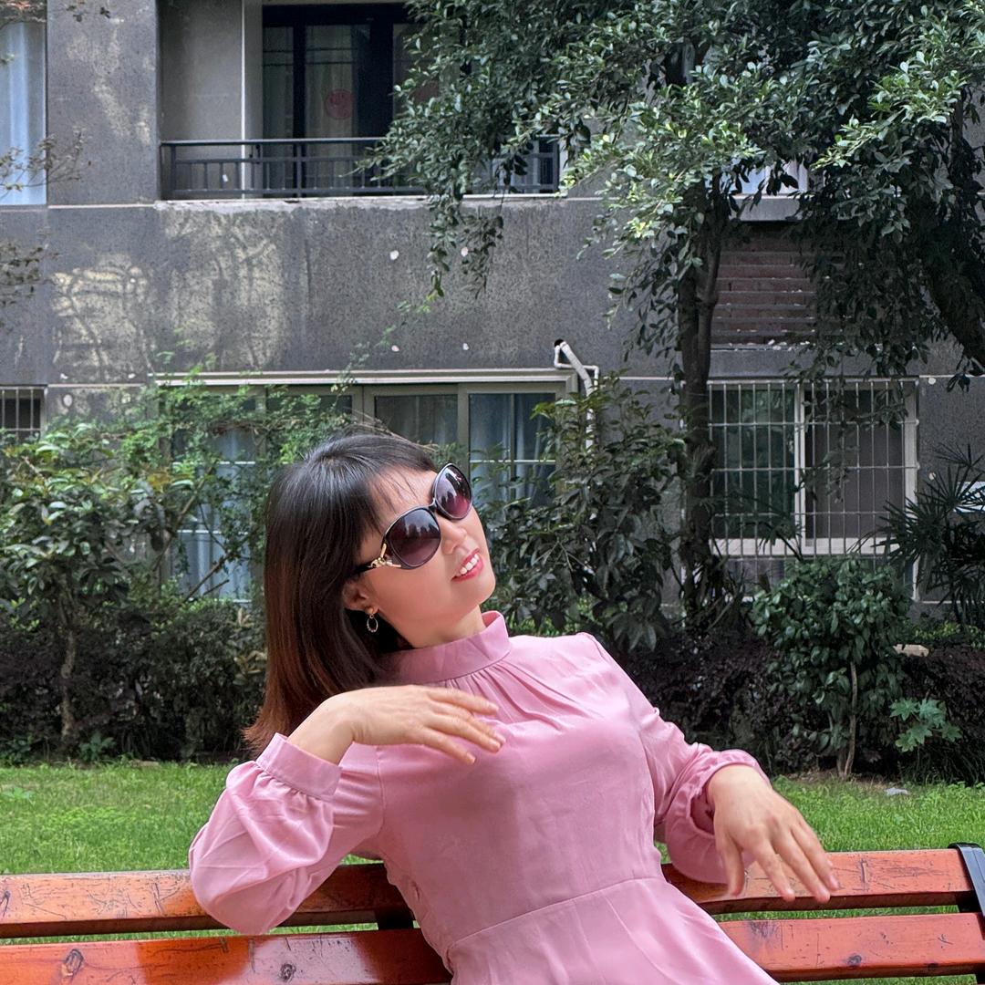 重庆香姐🎤（娱乐主播）