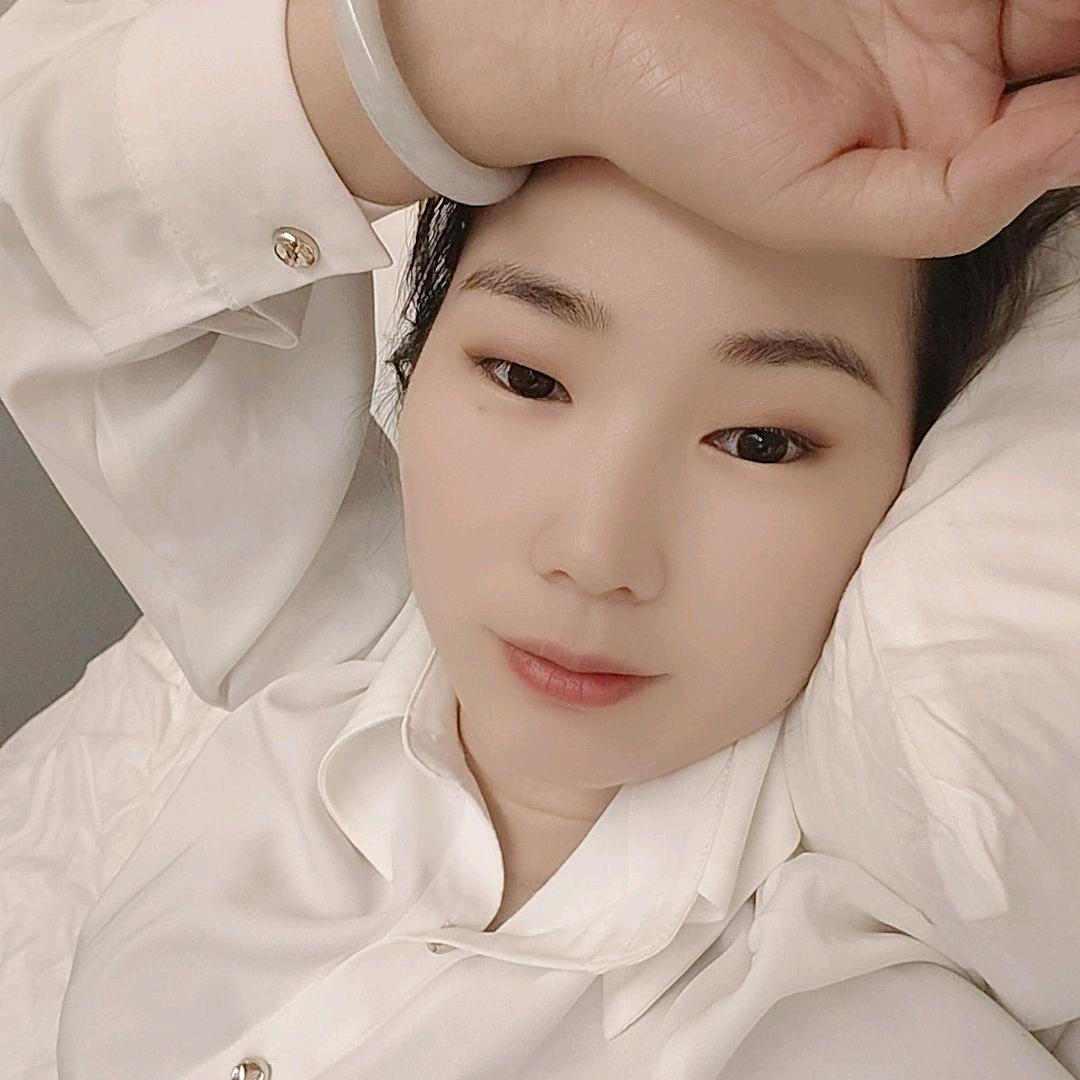 Miss~张👑
