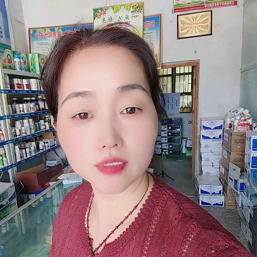 北辛泥坡妮妮农资店