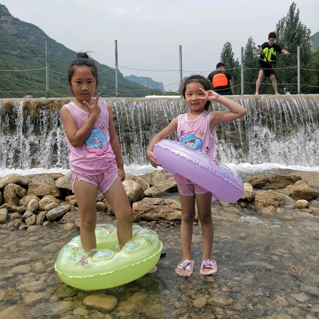 明明💕牛牛和豆豆👨‍👩‍👧