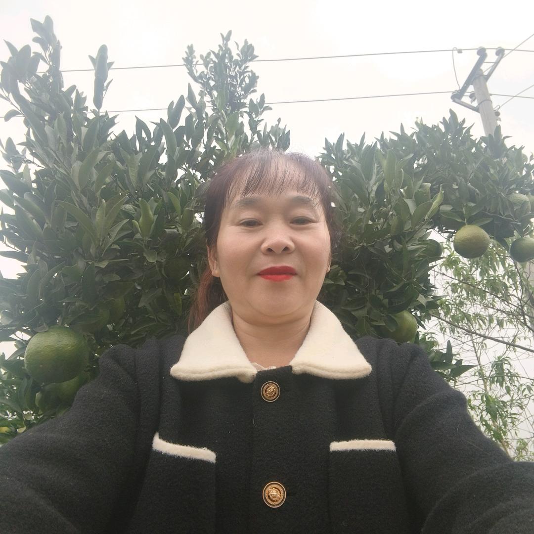 文静  晚上9.40开直播  进入橱窗