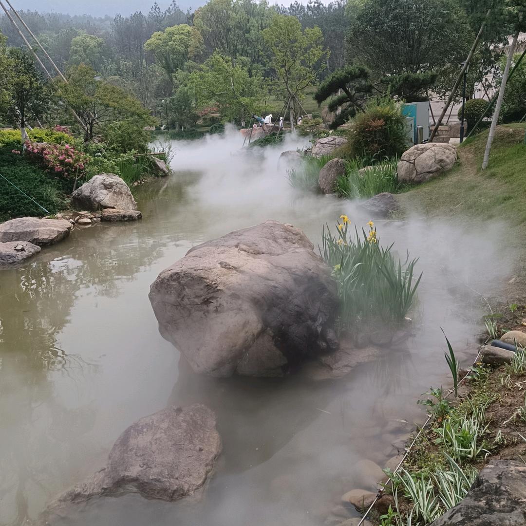 🔒封心锁爱，独自向前走。