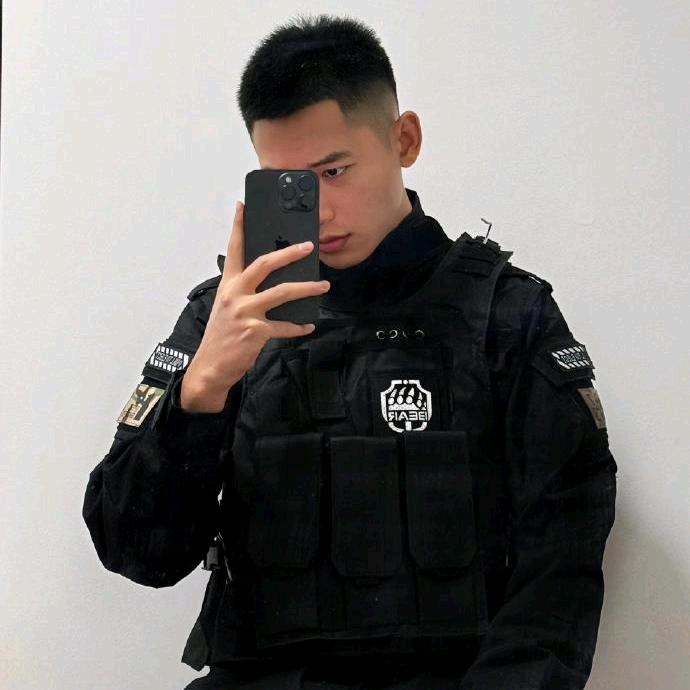 🌸制服❤️哥哥