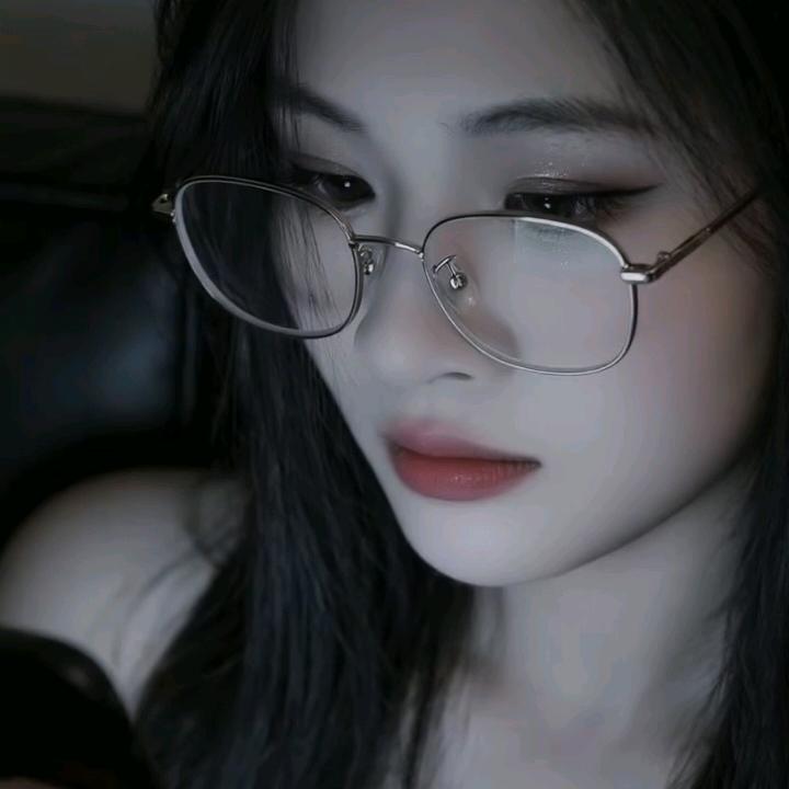 敏敏吖