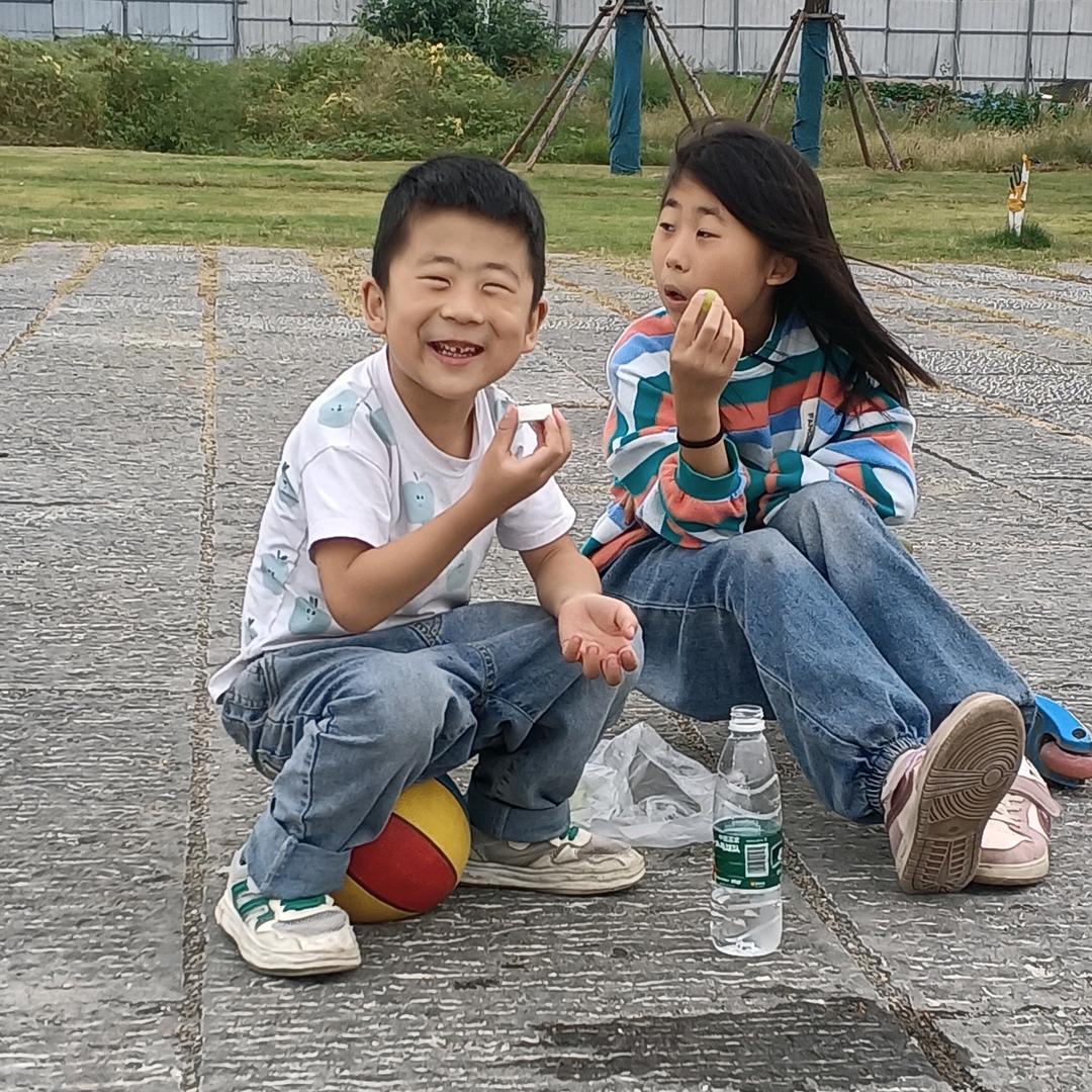 抬头已是半生！