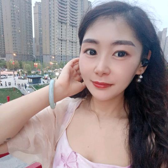 亿只小松鼠