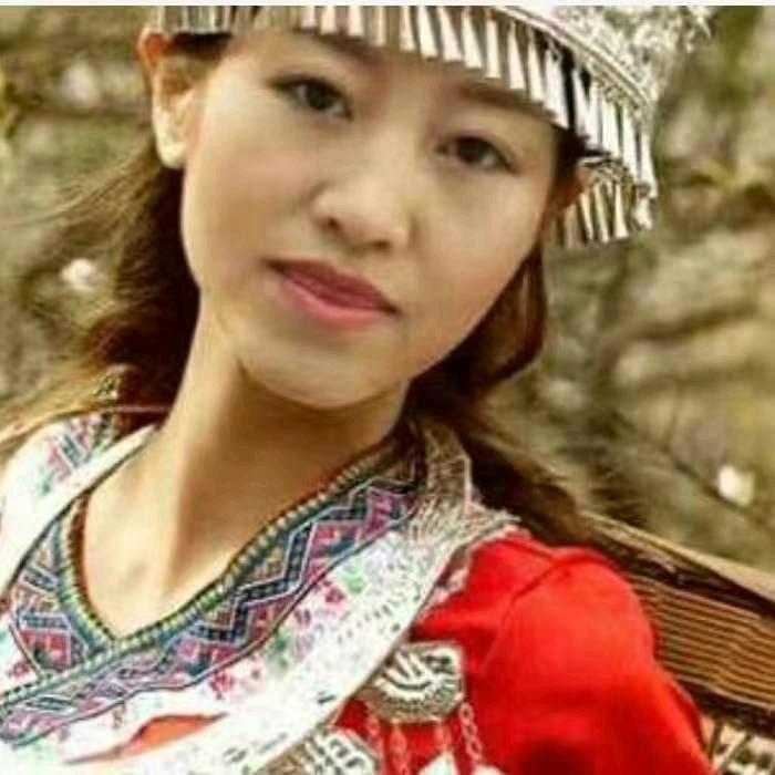 最好听的三个字是靠自己不是我爱你