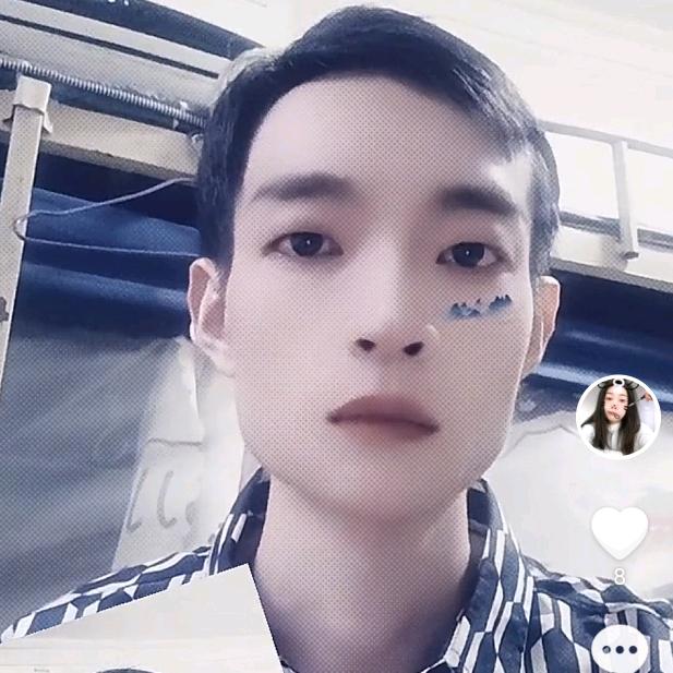 在乎、才会疼