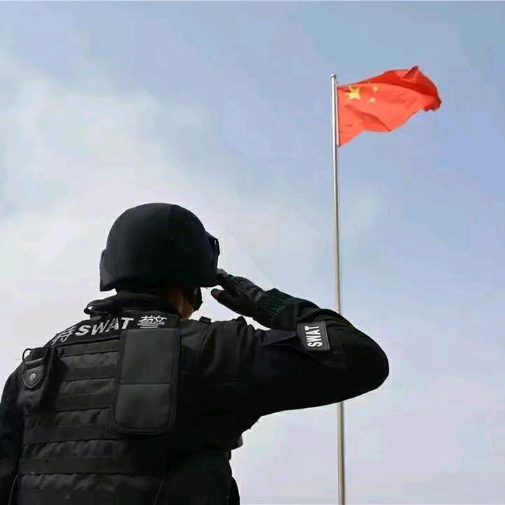 小辉辉同志