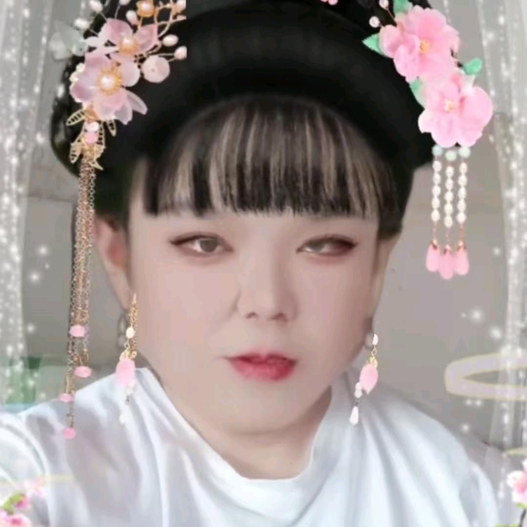 小美丽，师傅华姐爱唱山歌，半，上午6点