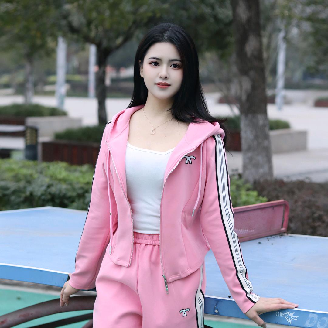 大足-小仙女