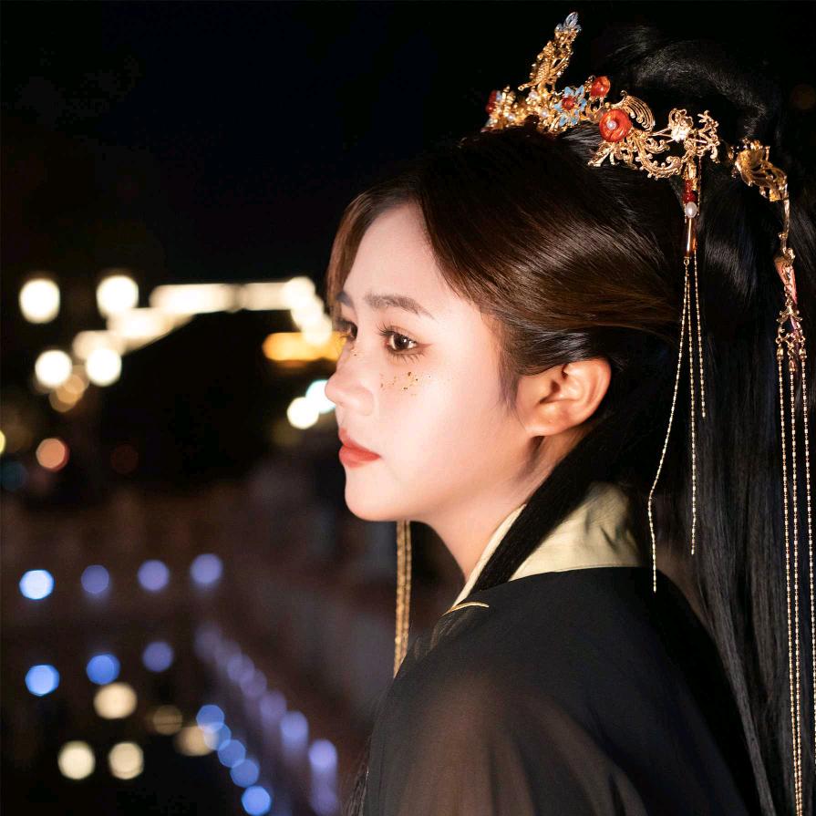 “南山无梅落”