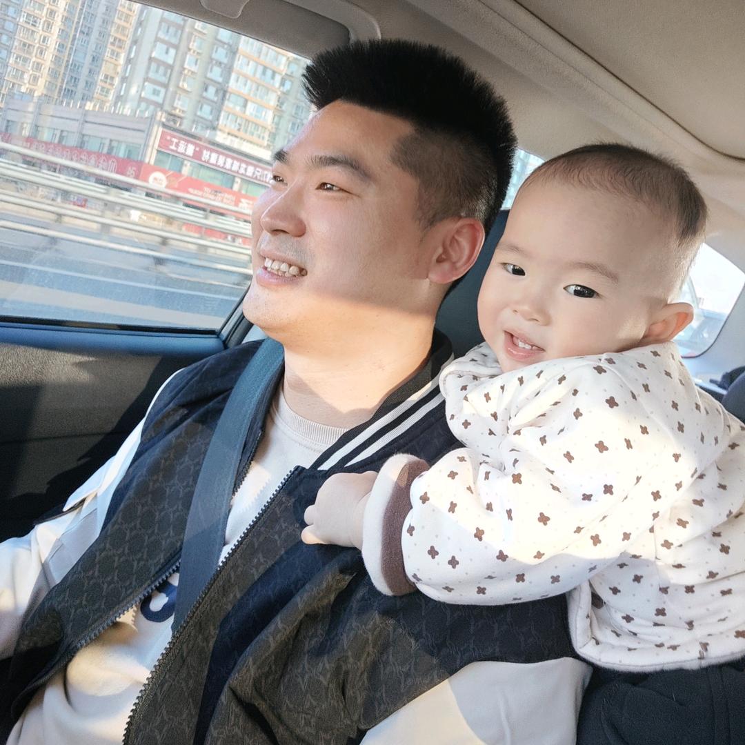 小豆包（一手带娃）