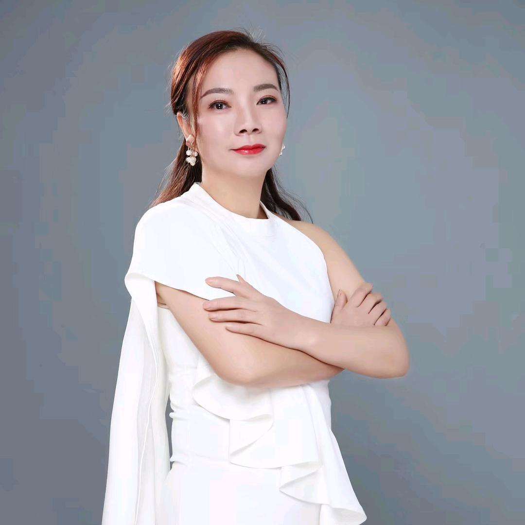 向着太阳迎着光