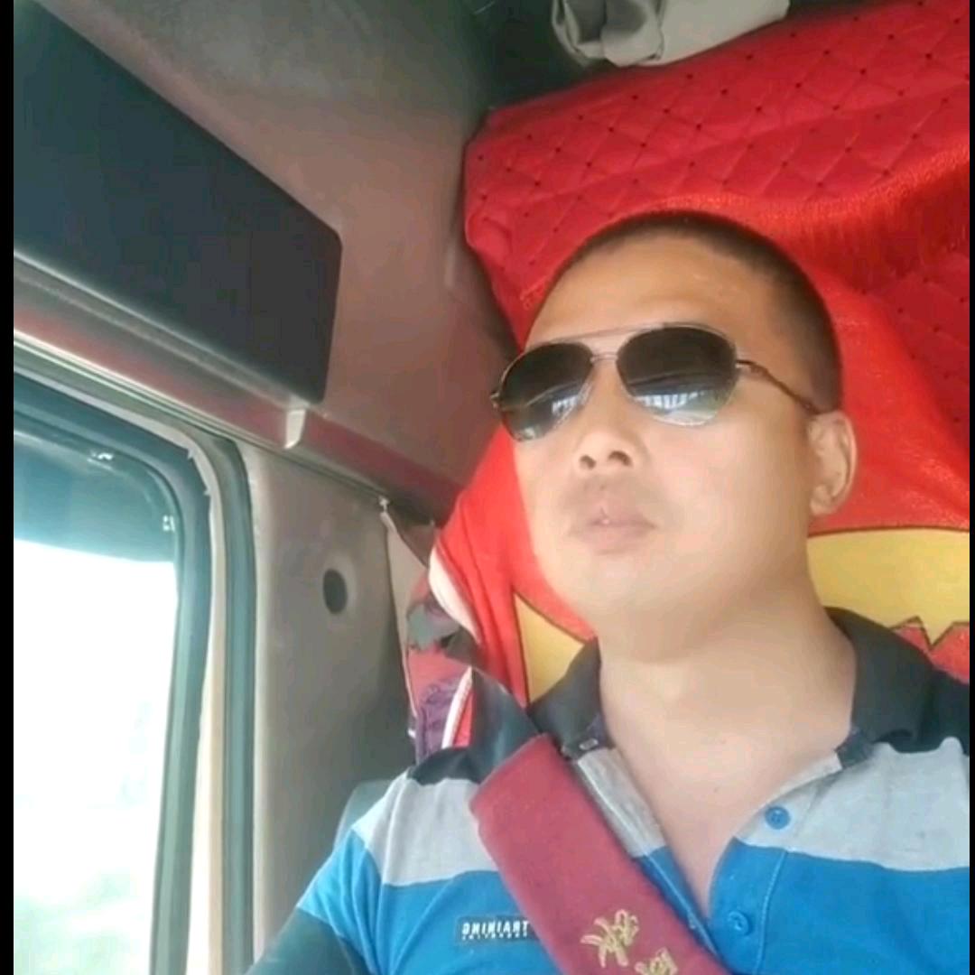 卡车大队文哥