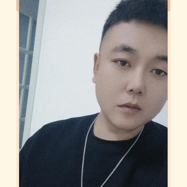 一介俗人💥