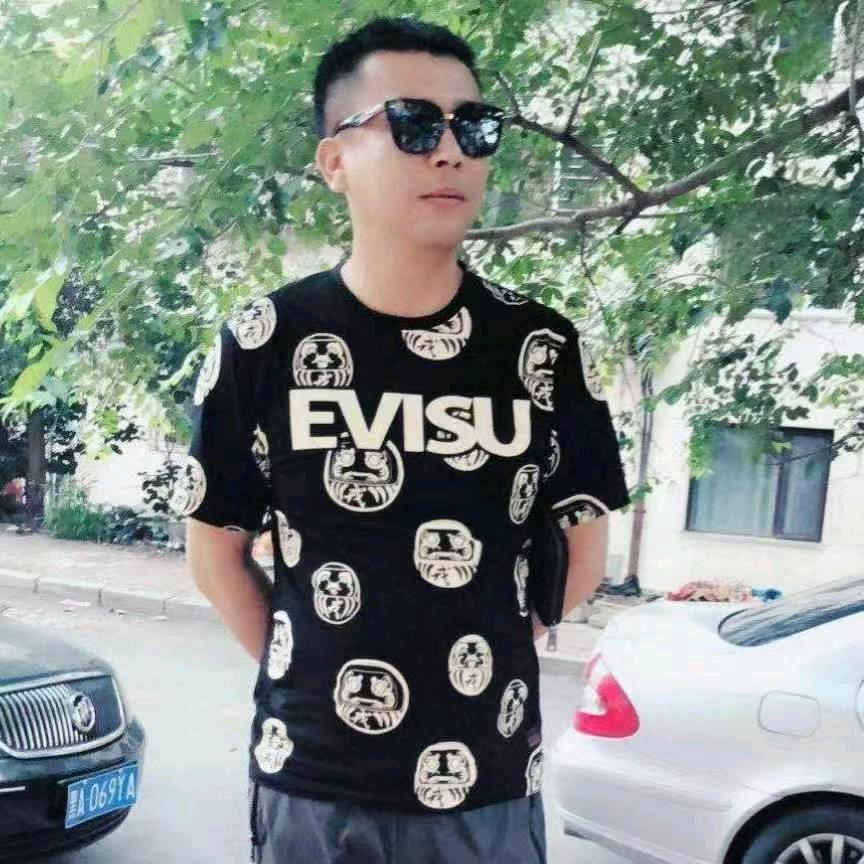 哈尔滨良小爷