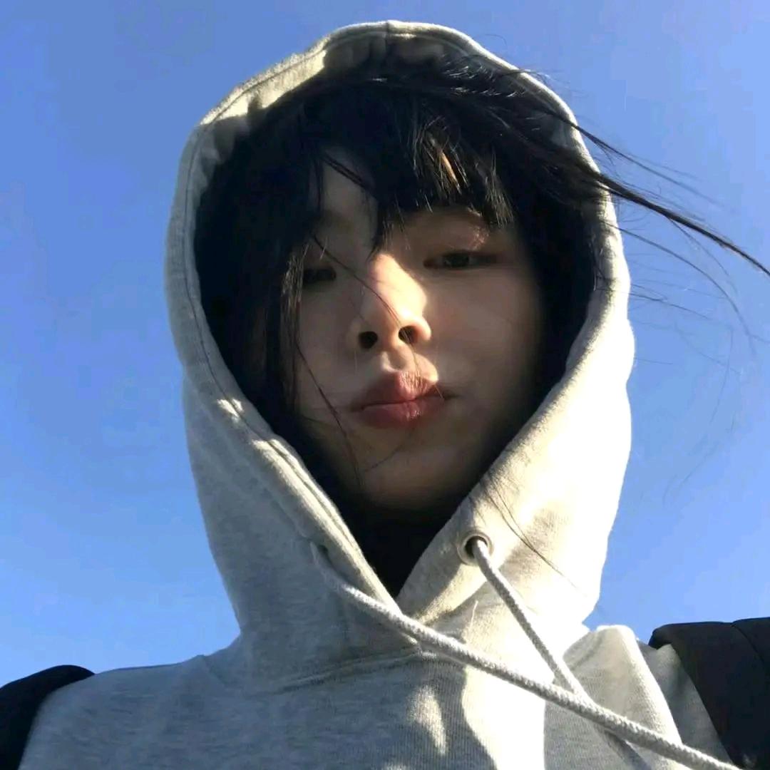 ☽