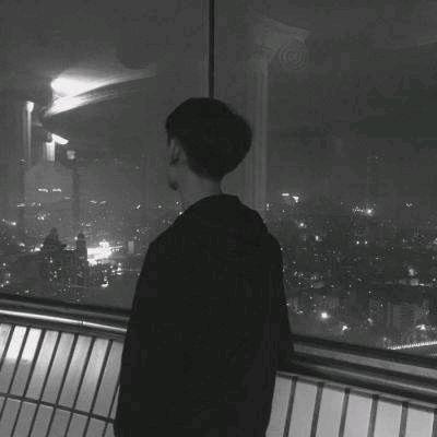 时光淡了回忆