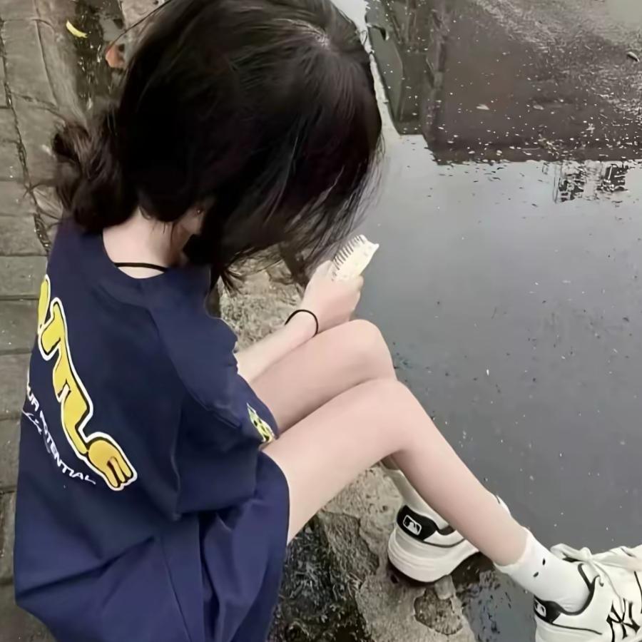 夏林٩۹(๑•̀ω•́ ๑)۶