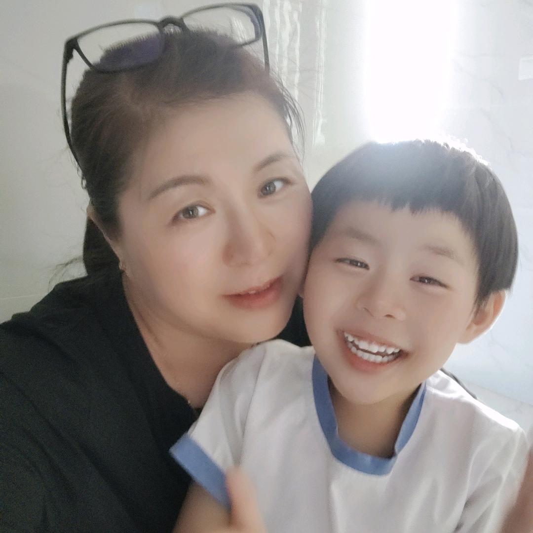 晨瑜💞🍎🌻🌷