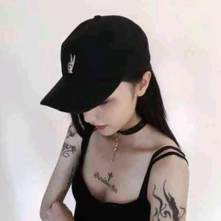 🚬ᥫᦸᐝ自渡༒自愈🍻