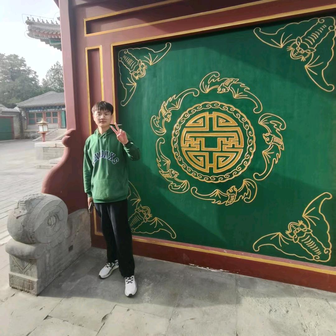 玉琢霜明
