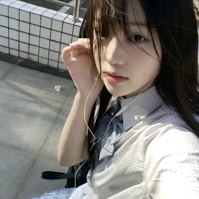 阴雨忧郁喂鸡-_-