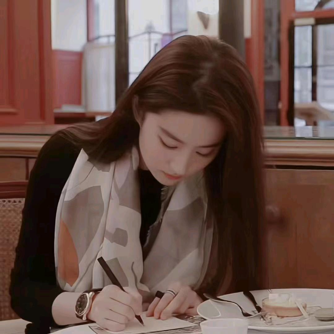 INFP/ENTP 备考自习室🦋