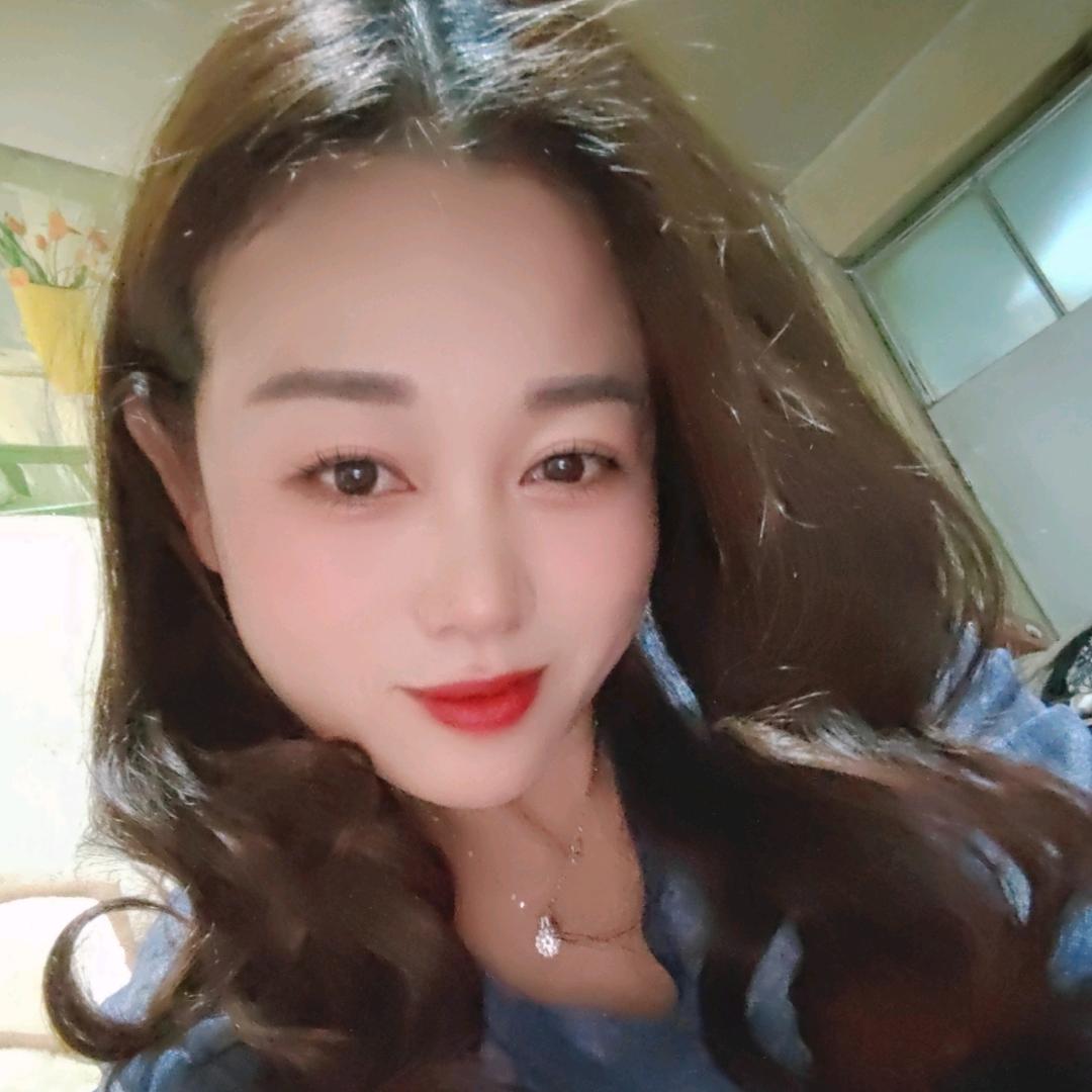 "一笑倾城小妖精