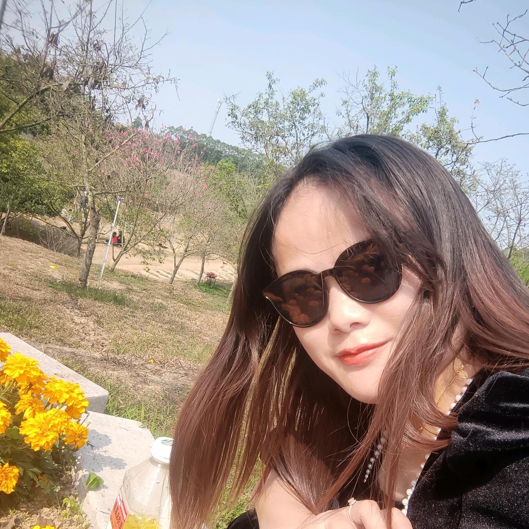 我姓王叫我女王陛下