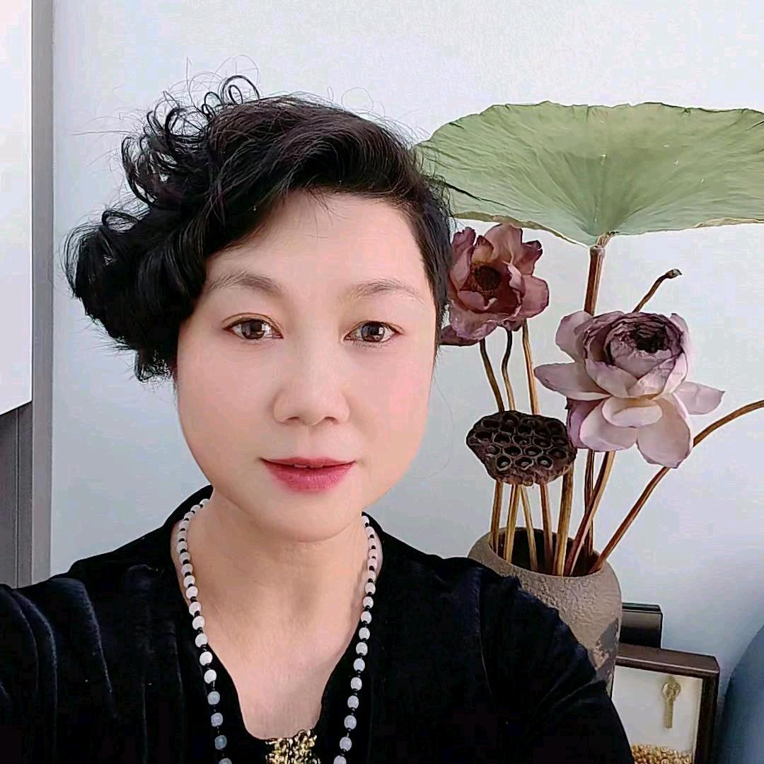 子禾 开播号15:16请不要着急回关我