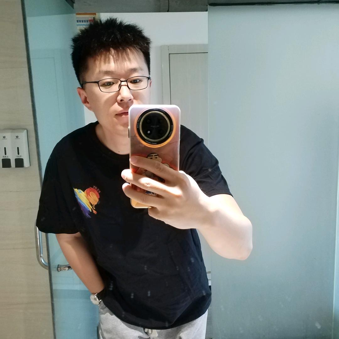 辣卤超哥卖美食