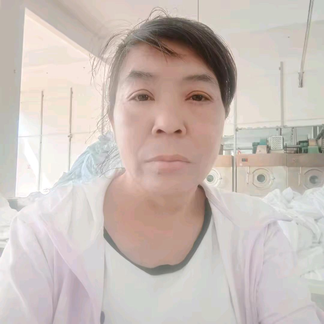 杨二妹晚上7点半开播