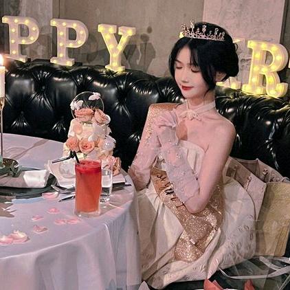 梅岭美英钟表