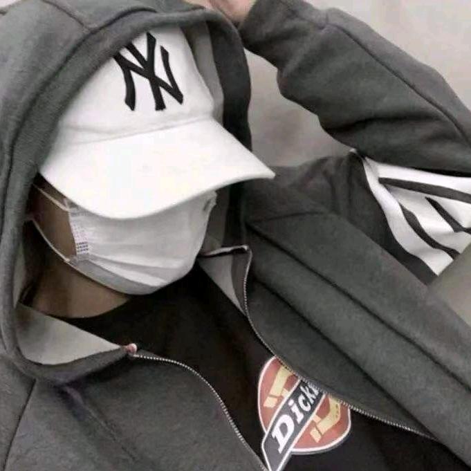 抗艾小伙