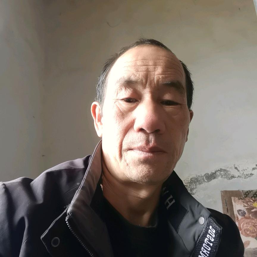 大家好我是60后的老曹