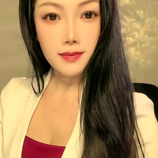 安暖（七待是你  夕望是你）