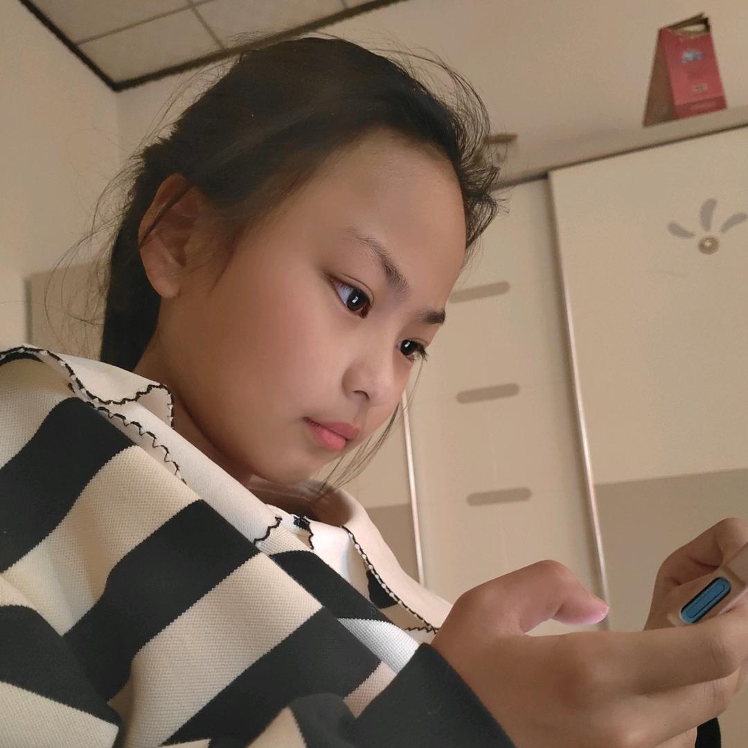 听说糖🍬很甜