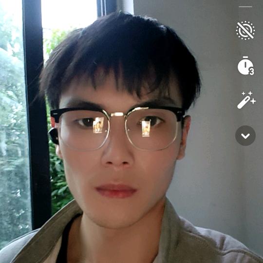 竹子买车金牌销售～小白